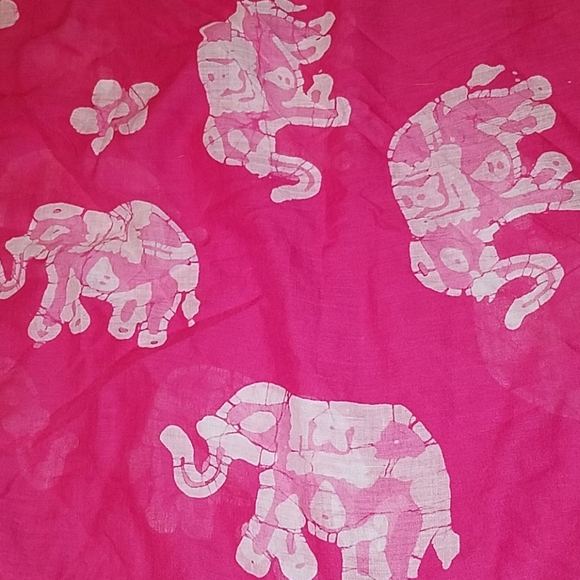Gypsy Raspberry Pink Elephant scarf - Picture 2 of 5